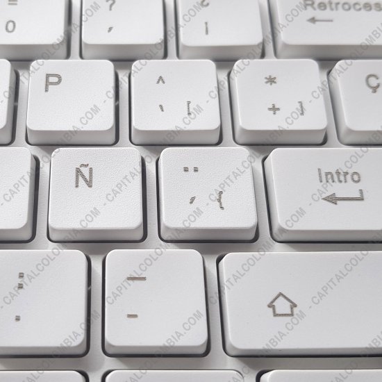 Accesorios de Tecnolog&iacute;a, Marca: Genius - Teclado de color Blanco Genius Slimstar 230 en Espa&ntilde;ol conexi&oacute;n USB