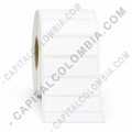 Rollo de etiquetas en papel bond de 1000 r&oacute;tulos a una columna de 7.5cms x 2.5cms (75x25mm)