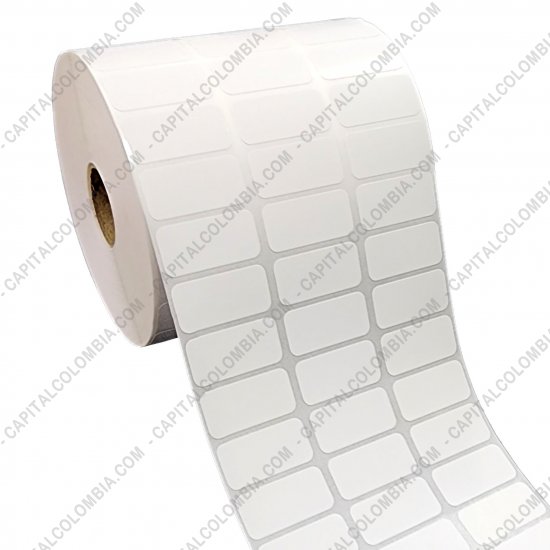 Rollos de etiquetas adhesivas y Nylon Textil, Marca: CapitalColombia - Rollo de etiquetas en papel de transferencia de 10.000 r&oacute;tulos a tres columnas de 3.2cms x 1.5cms (32x15mm)