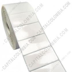Ampliar foto de Rollo de etiquetas en polipropileno blanco de 2500 rótulos a una columna 6cms x 3cms (60x30mm)