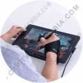 Display Digitalizador Huion Kamvas 13 Cosmo Black con lápiz 8k y área activa de 29.37cm x 16.52cm